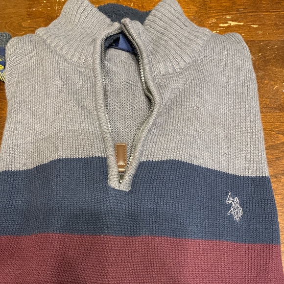Long Sleeve 1/4 zip sweater - Picture 1 of 1
